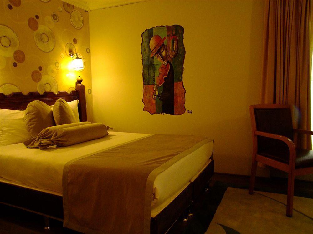 Hotel Ishakpasa Konagi Истанбул Екстериор снимка