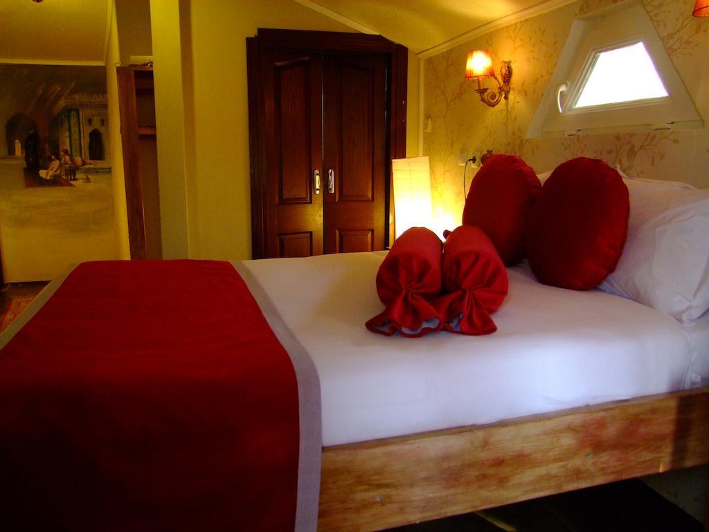 Hotel Ishakpasa Konagi Истанбул Стая снимка