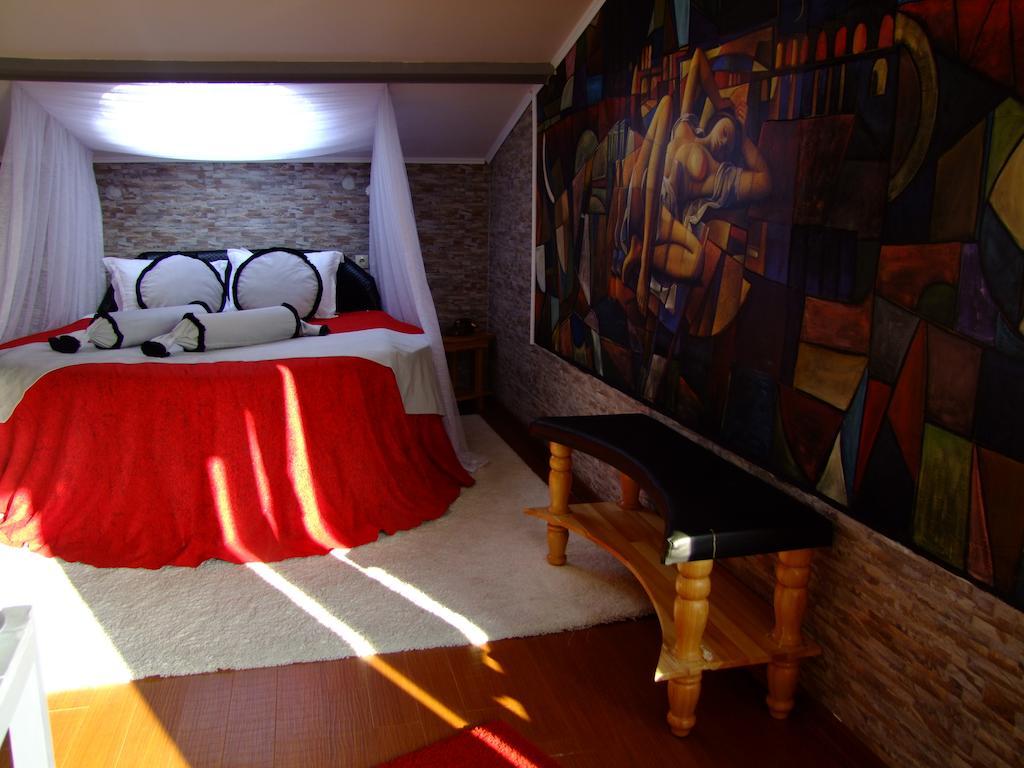 Hotel Ishakpasa Konagi Истанбул Стая снимка