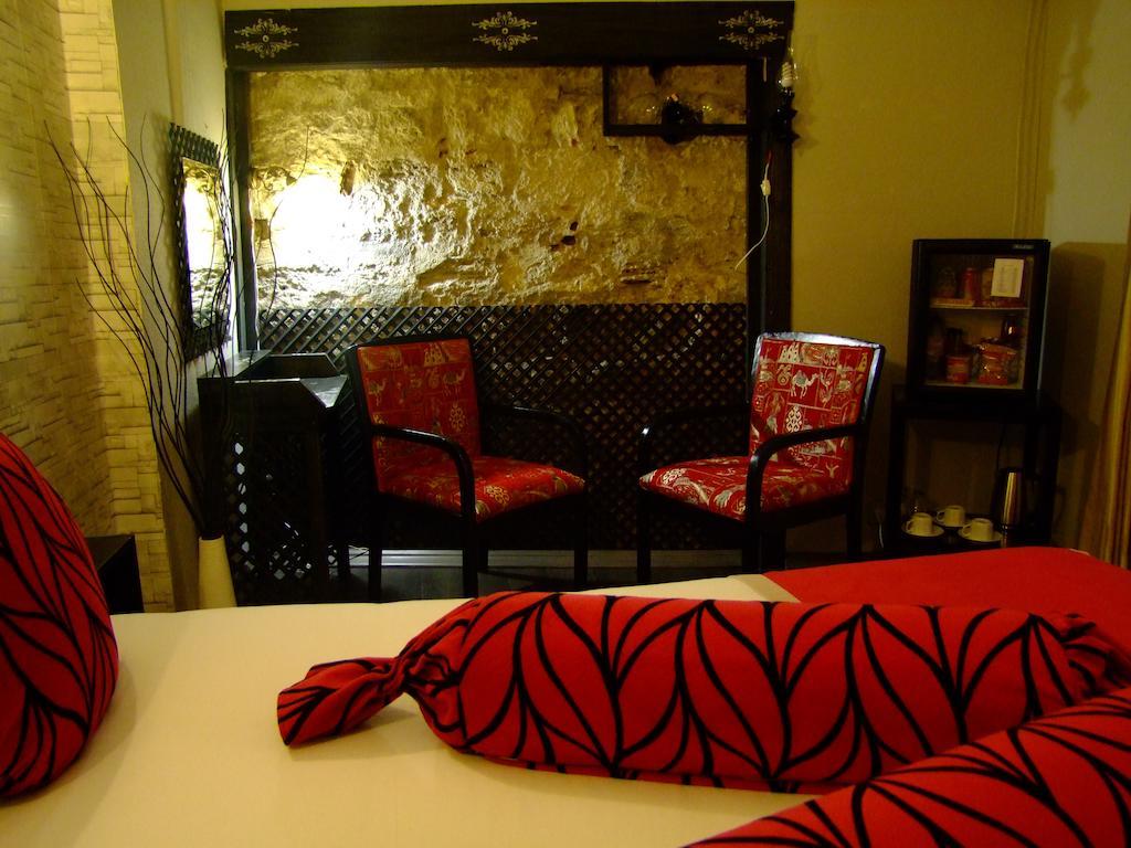 Hotel Ishakpasa Konagi Истанбул Стая снимка