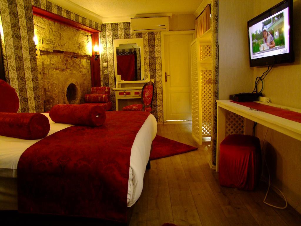 Hotel Ishakpasa Konagi Истанбул Стая снимка