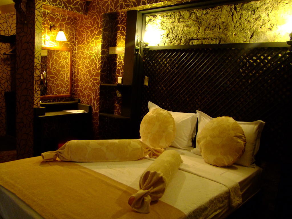 Hotel Ishakpasa Konagi Истанбул Стая снимка
