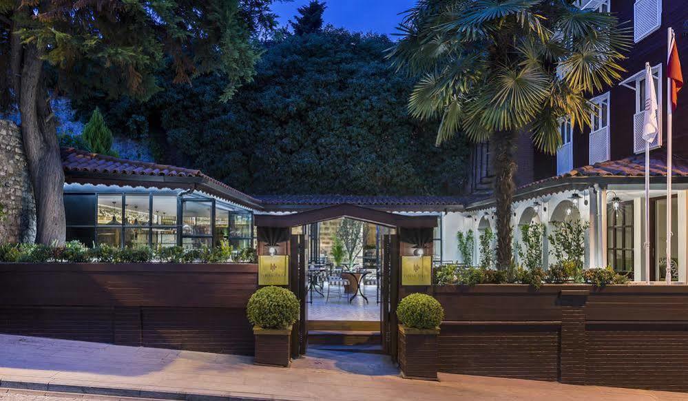 Hotel Ishakpasa Konagi Истанбул Екстериор снимка