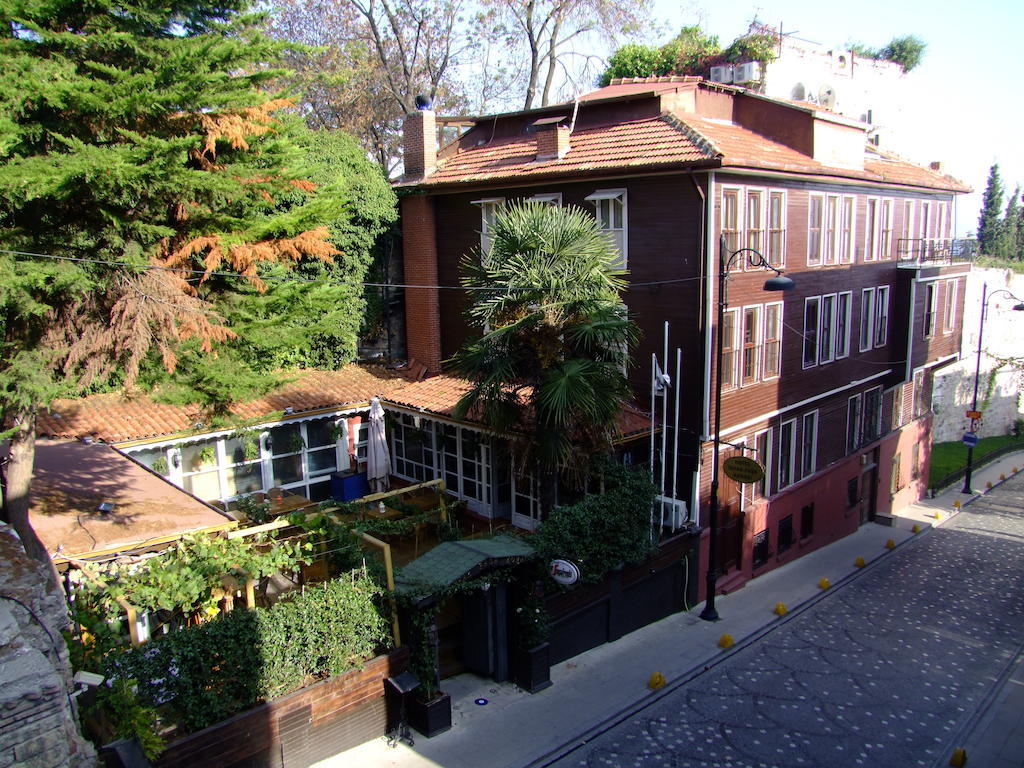 Hotel Ishakpasa Konagi Истанбул Екстериор снимка